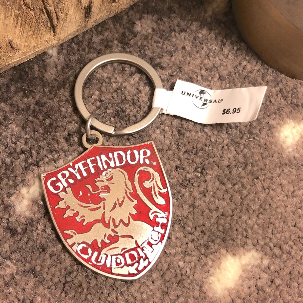Free w purchase WWoHP Gryffindor Quidditch Keyring